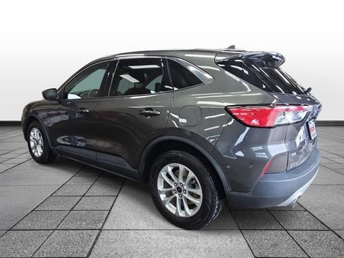 Used 2020 Ford Escape SE FWD image 7