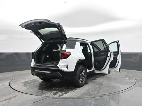 New 2026 GMC Terrain AT4 w/ Convenience Package III image 43