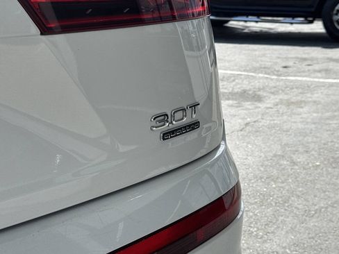 Used 2017 Audi Q7 3.0T Premium AWD/4WD image 5
