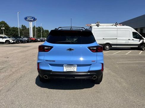 Used 2024 Chevrolet TrailBlazer RS FWD image 4