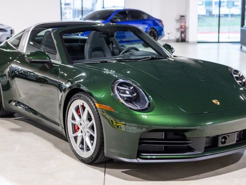 Used 2026 Porsche 911 Targa 4S image 10