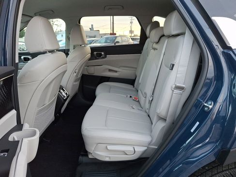 New 2026 Kia Sorento EX image 11