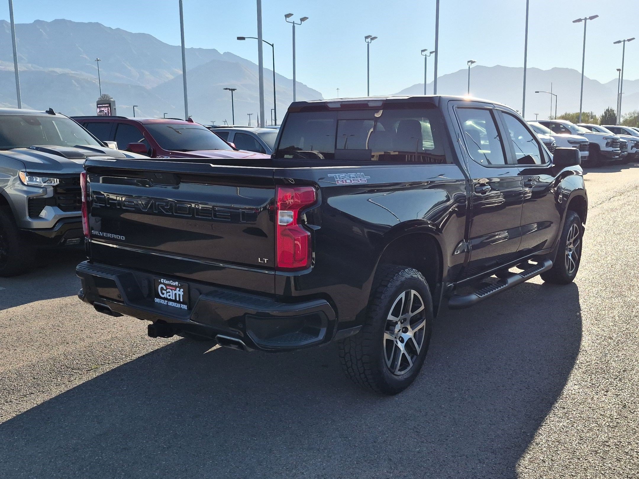 Used 2019 Chevrolet Silverado 1500 LT Trail Boss AWD/4WD image 3