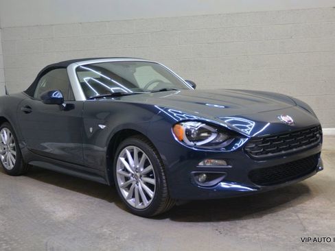 Used 2018 FIAT 124 Spider Lusso w/ Convenience Group image 3