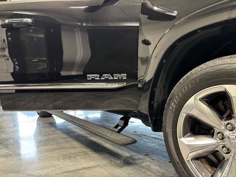 Used 2019 RAM 1500 Limited w/ Body Color Bumper Group AWD/4WD image 16