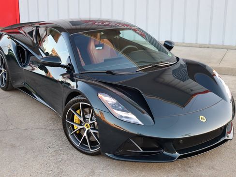 Used 2024 Lotus Emira First Edition image 4