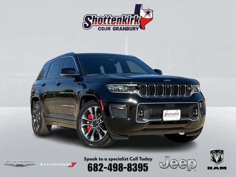 Used 2023 Jeep Grand Cherokee Overland w/ Adv Protech Group III AWD/4WD image 1