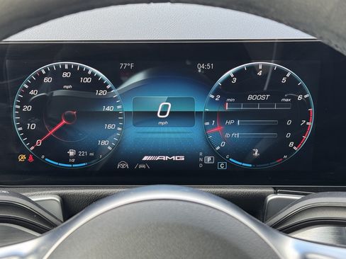Certified 2022 Mercedes-Benz GLB 35 AMG 4MATIC image 21