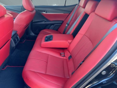 Used 2025 Toyota Camry XSE image 15