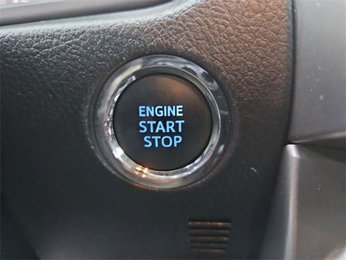 Used 2021 Toyota 4Runner SR5 Premium image 17