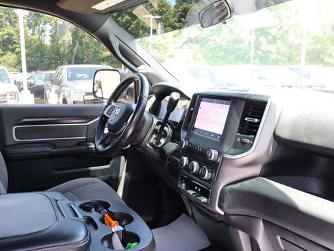 Used 2022 RAM 2500 Big Horn AWD/4WD image 32