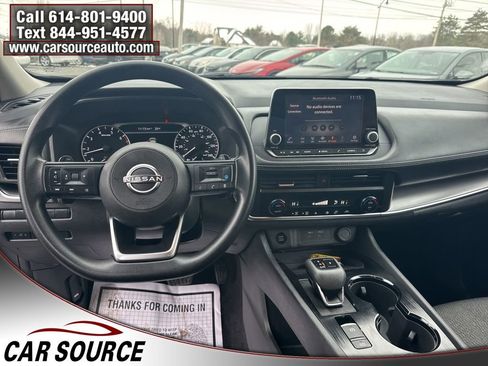 Used 2024 Nissan Rogue SV AWD/4WD image 9