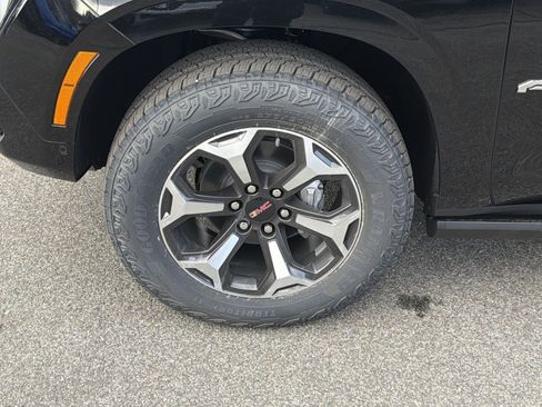 New 2026 GMC Yukon XL AT4 Ultimate image 12