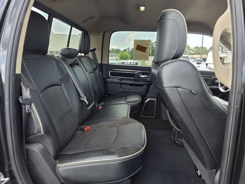 Used 2022 RAM 2500 Laramie w/ Protection Group AWD/4WD image 31