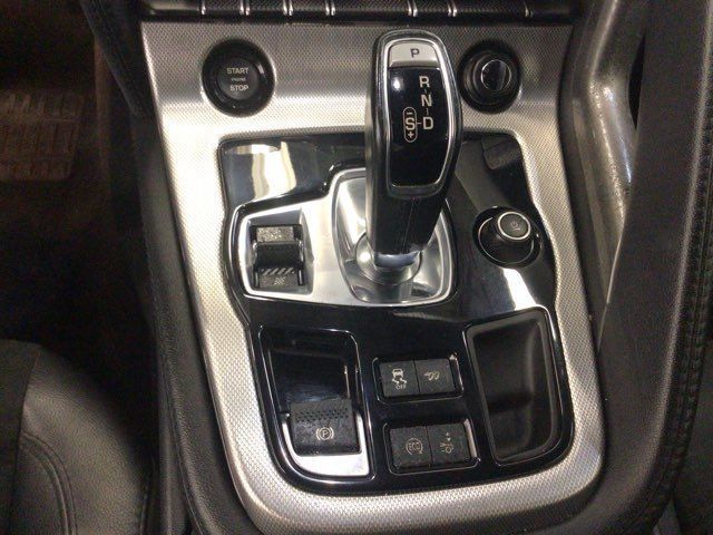 Used 2015 Jaguar F-TYPE Coupe RWD image 19