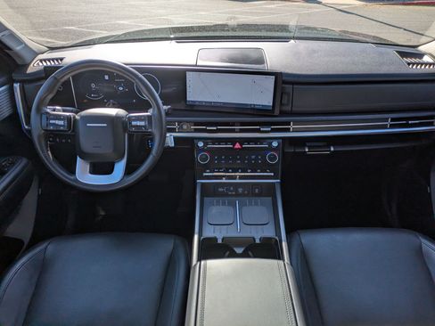 Used 2024 Hyundai Santa Fe Limited image 19