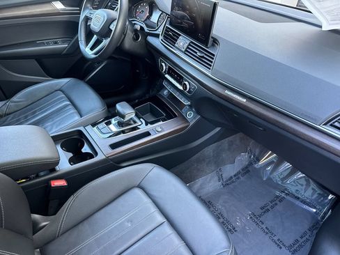 Used 2023 Audi Q5 2.0T Premium w/ Convenience Package AWD/4WD image 20