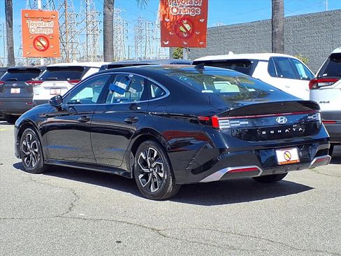 Used 2025 Hyundai Sonata SEL image 4