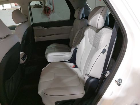 Used 2025 Hyundai Palisade Calligraphy AWD/4WD image 15