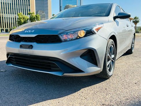 Used 2023 Kia Forte LXS FWD image 6