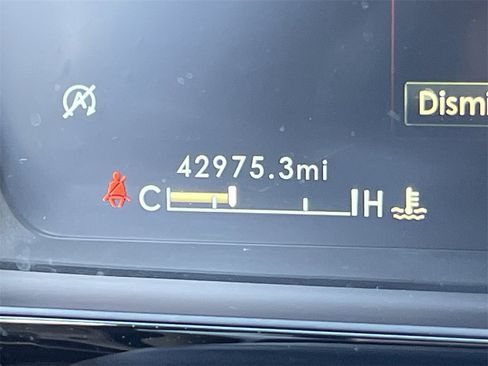 Used 2021 Lincoln Corsair Reserve w/ Equipment Group 201A image 24