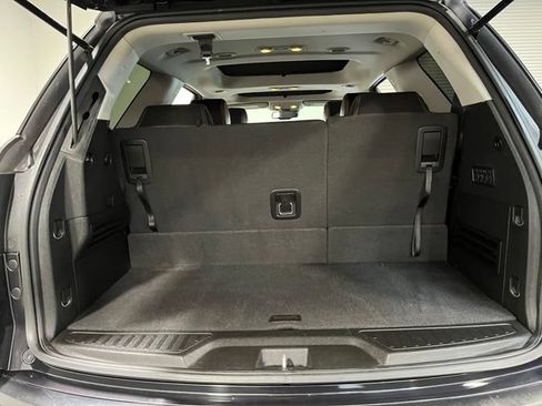 Used 2017 GMC Acadia Limited SLT FWD image 16