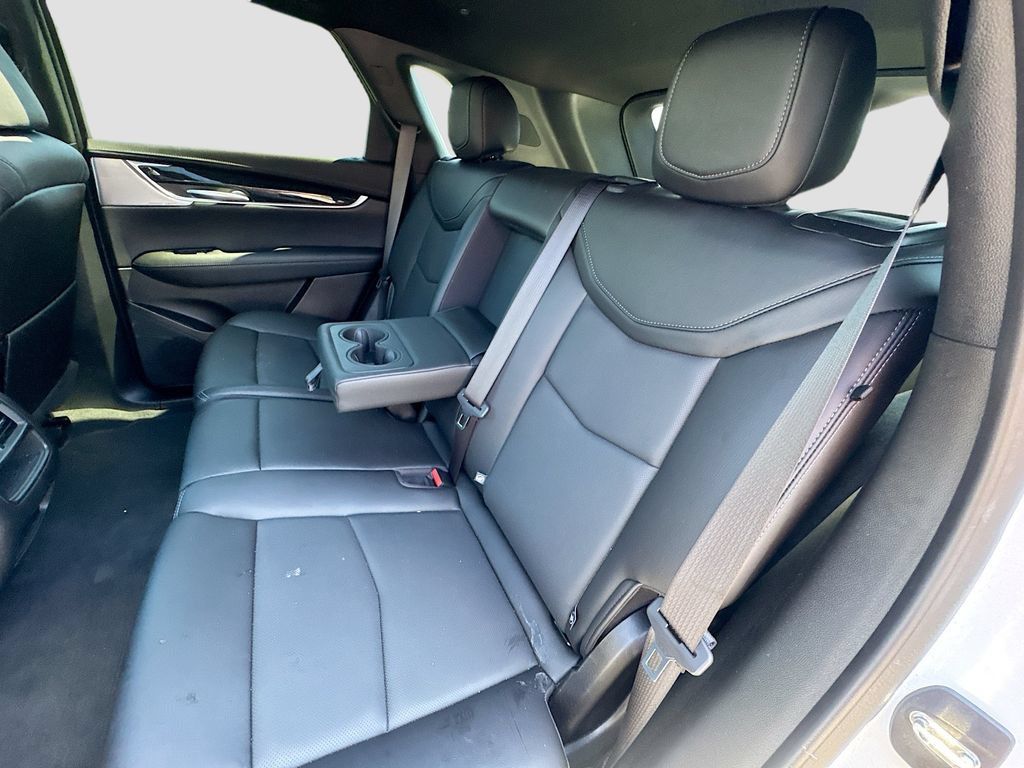 Used 2023 Cadillac XT5 Premium Luxury w/ Technology Package FWD image 30