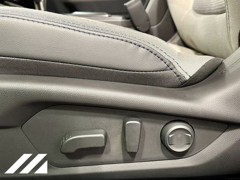New 2026 Subaru Forester Premium AWD/4WD image 18
