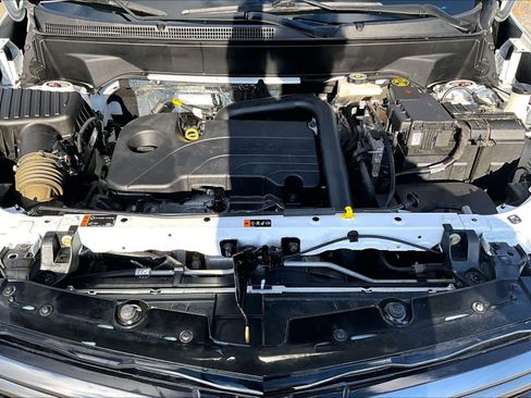 Certified 2023 Chevrolet Equinox RS w/ RS Leather Package image 28