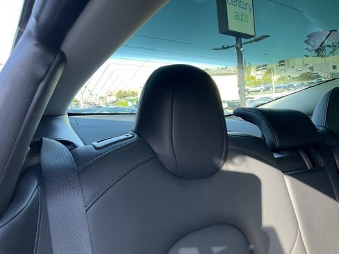 Used 2018 Tesla Model 3 Mid Range image 53