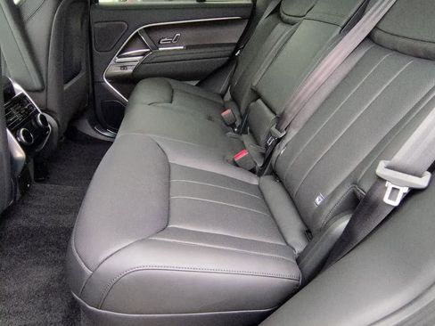 New 2026 Land Rover Range Rover SE image 20