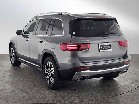 New 2026 Mercedes-Benz GLB 250 image 5
