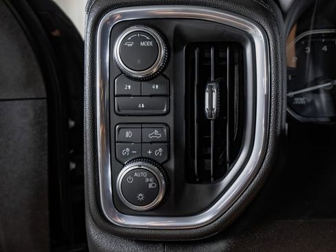 Used 2023 GMC Sierra 2500 SLE w/ SLE Value Package; image 25