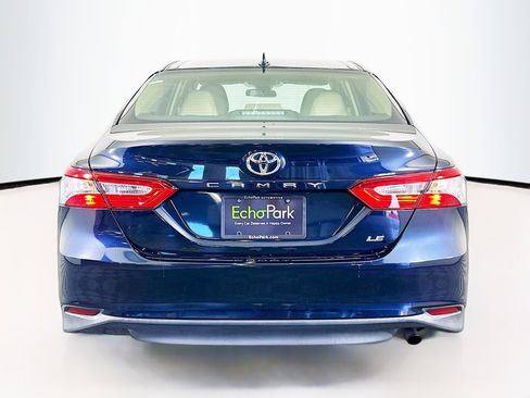 Used 2020 Toyota Camry LE w/ Carpet Mat Package FWD image 7