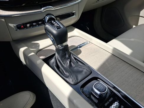 Used 2020 Volvo XC60 T5 Inscription w/ Protection Package Premier FWD image 22