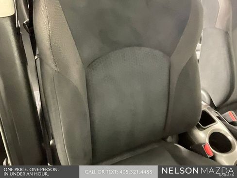 Used 2015 Nissan Juke SV w/ Technology Package image 27