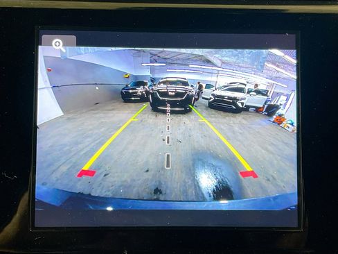 Used 2024 Jeep Grand Cherokee L Altitude image 9