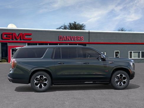 New 2026 GMC Yukon XL AT4 image 5