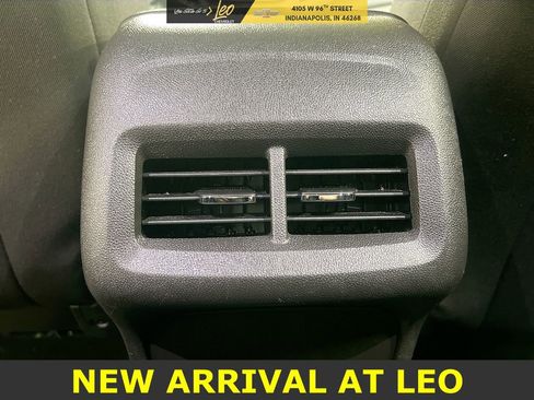 Used 2024 Chevrolet Equinox LT image 24