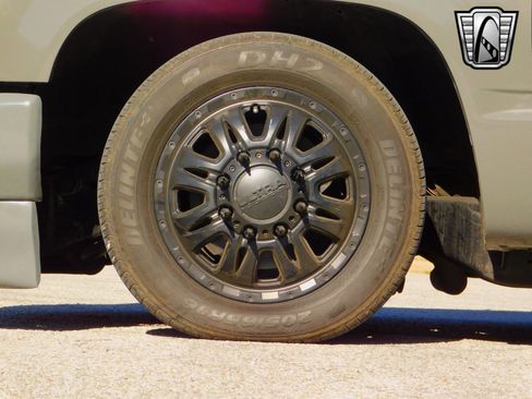 Used 1989 Chevrolet Silverado 3500 2WD Regular Cab image 7