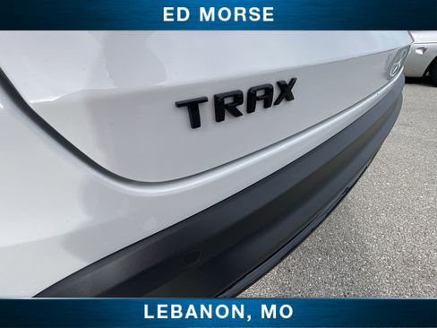 Certified 2024 Chevrolet Trax RS w/ Driver Confidence Package image 30