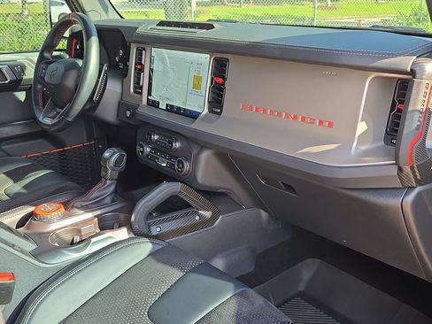 Used 2024 Ford Bronco Raptor AWD/4WD image 31