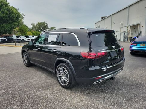 Used 2025 Mercedes-Benz GLS 450 4MATIC image 7
