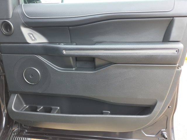 Used 2024 Ford Expedition Max XLT RWD image 17