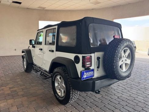 Used 2015 Jeep Wrangler Unlimited Sport w/ Quick Order Package 24S AWD/4WD image 3