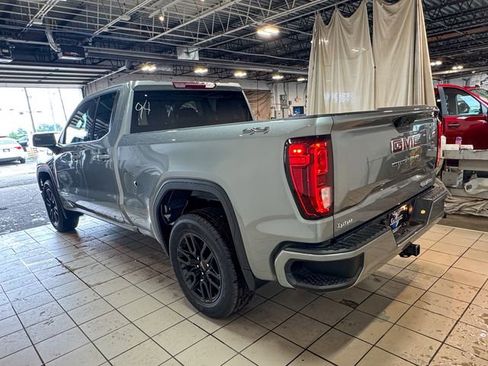 New 2026 GMC Sierra 1500 Elevation image 8