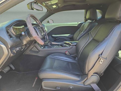 Used 2022 Dodge Challenger SXT w/ Blacktop Package image 13