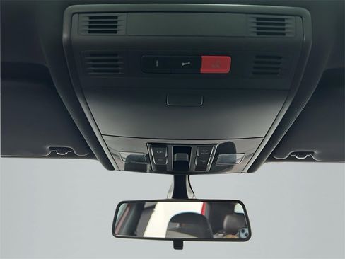 Used 2016 Volkswagen GTI Autobahn w/ Lighting Package (SEL) image 12