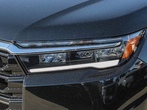 New 2026 Honda Pilot Touring image 5