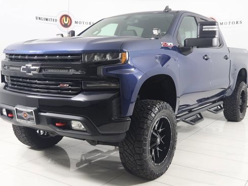 Used 2021 Chevrolet Silverado 1500 LT Trail Boss w/ Convenience Package II image 5